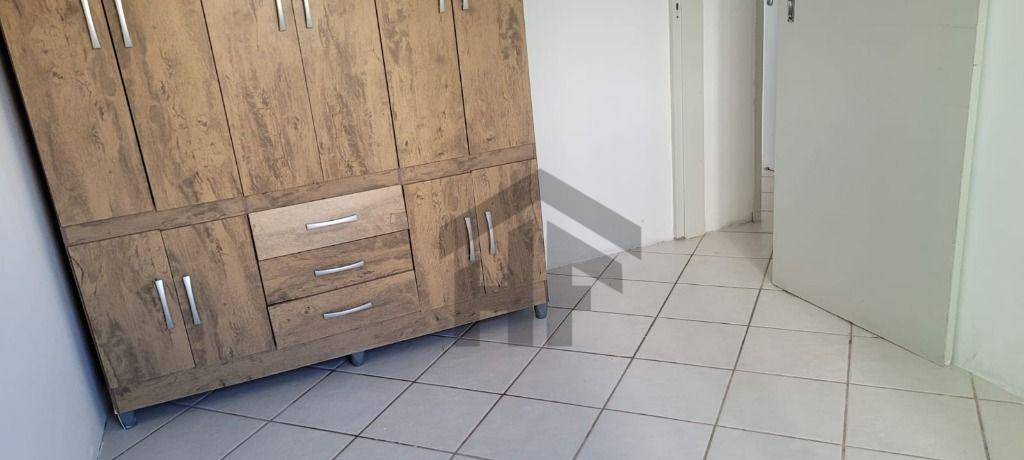 Apartamento à venda com 3 quartos, 87m² - Foto 11