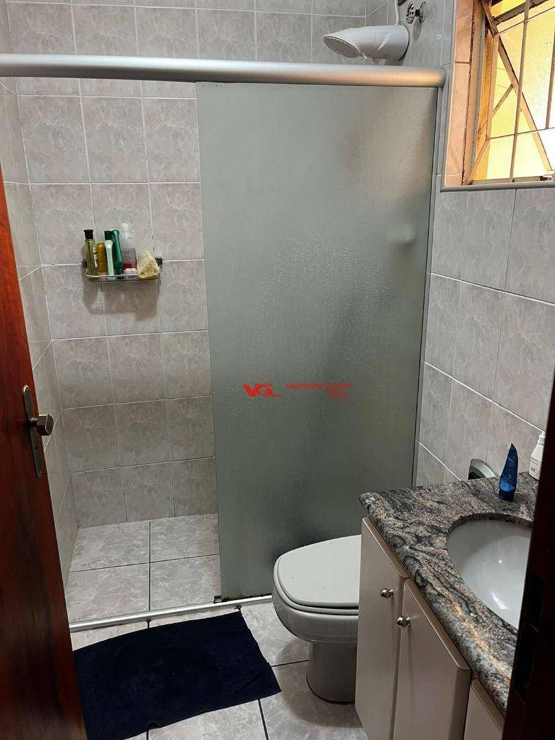 Casa à venda com 2 quartos, 101m² - Foto 17