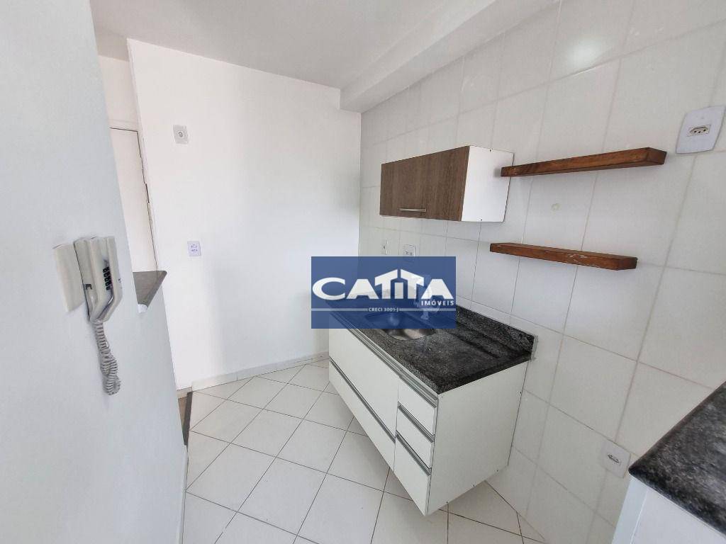 Apartamento para alugar com 2 quartos, 45m² - Foto 11