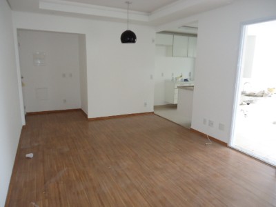 Apartamento para alugar com 2 quartos, 80m² - Foto 1