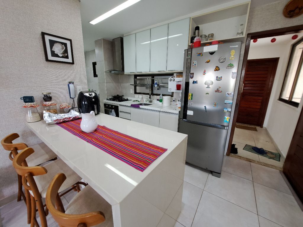 Apartamento à venda com 2 quartos, 95m² - Foto 18