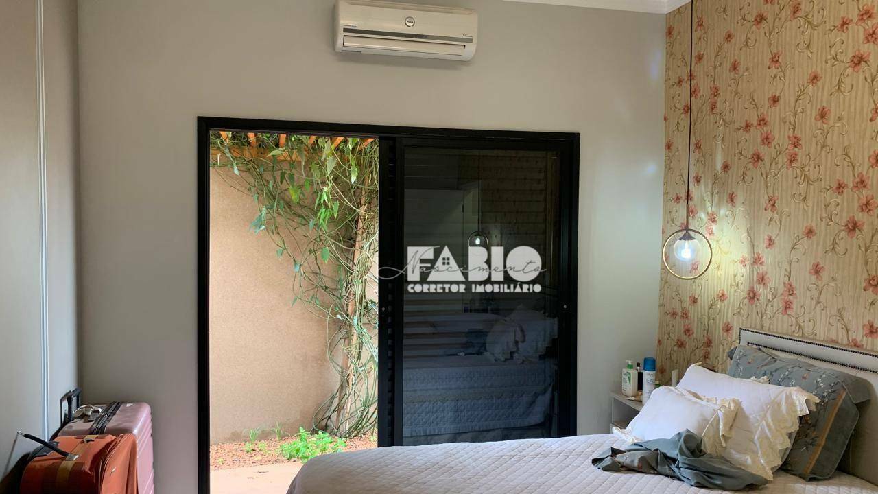 Casa à venda com 3 quartos, 250m² - Foto 31