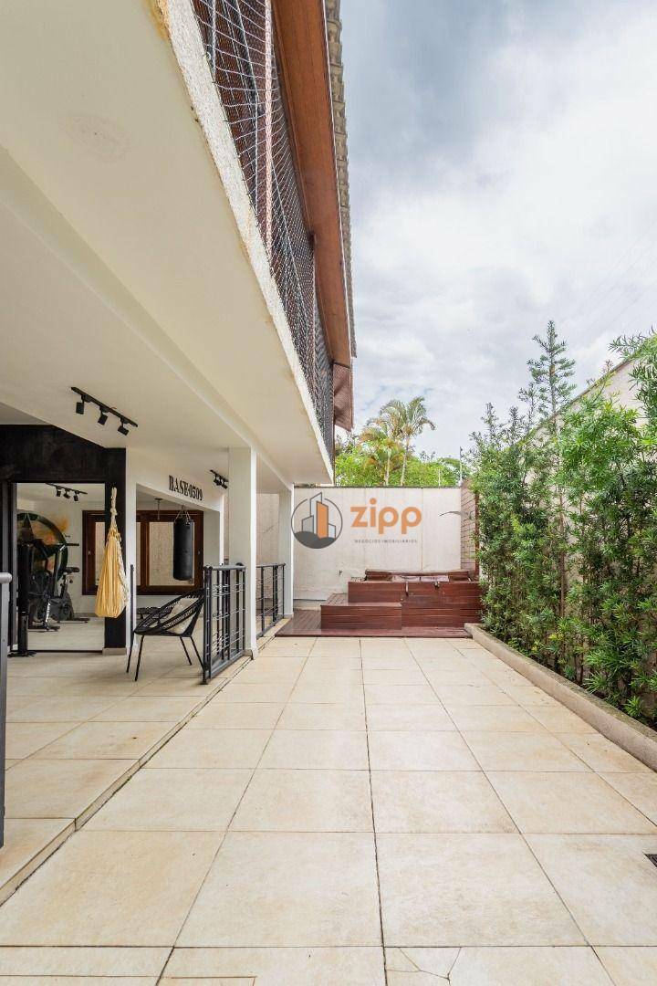 Sobrado à venda com 4 quartos, 340m² - Foto 16