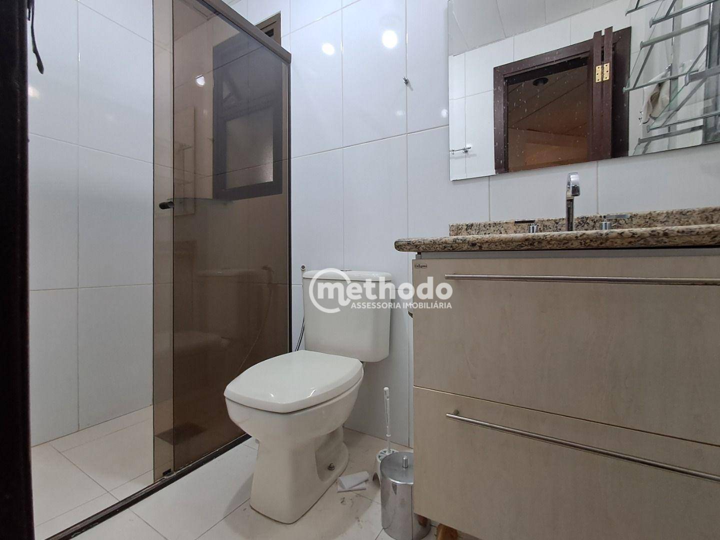 Apartamento para alugar com 2 quartos, 96m² - Foto 11