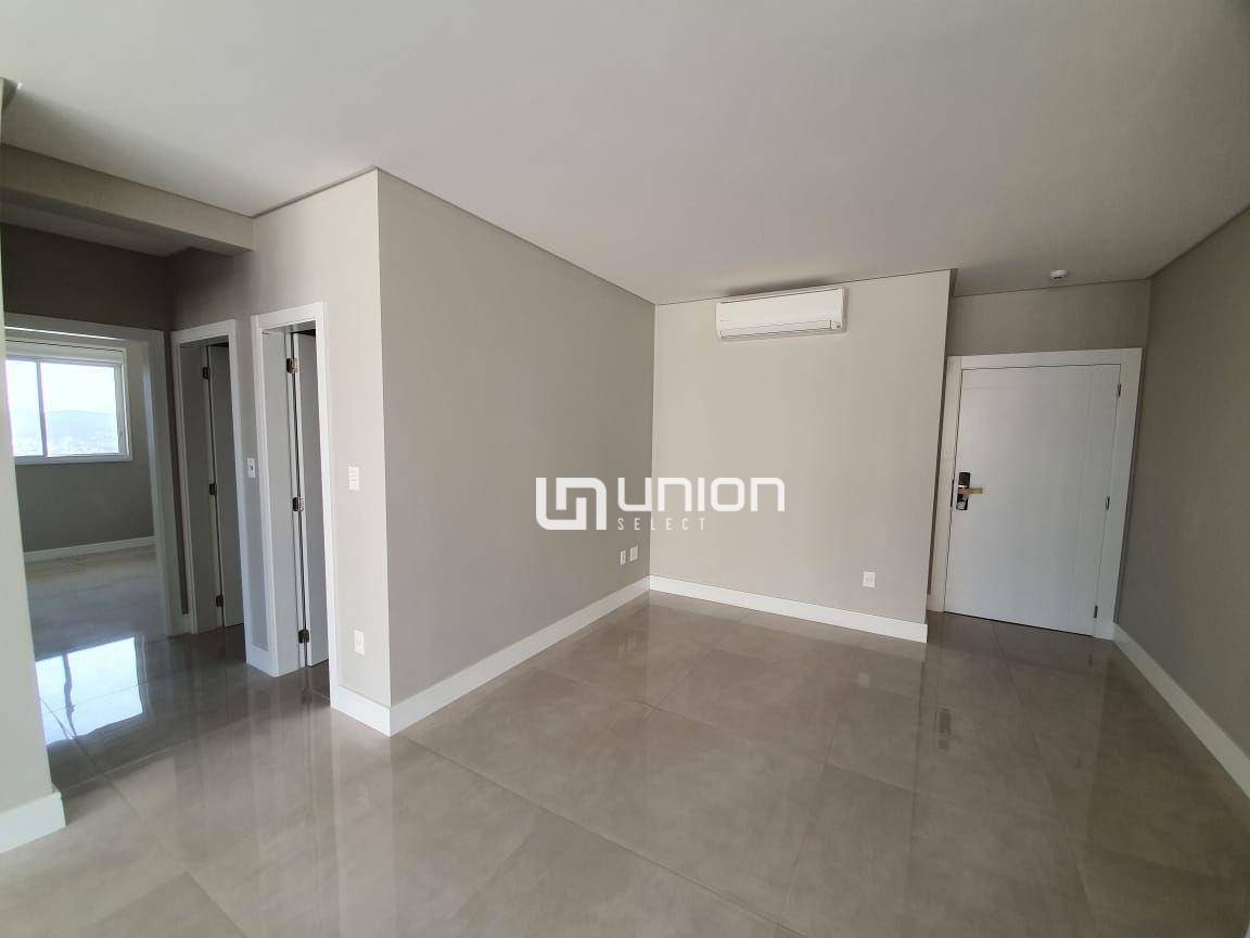 Apartamento à venda com 4 quartos, 173m² - Foto 4