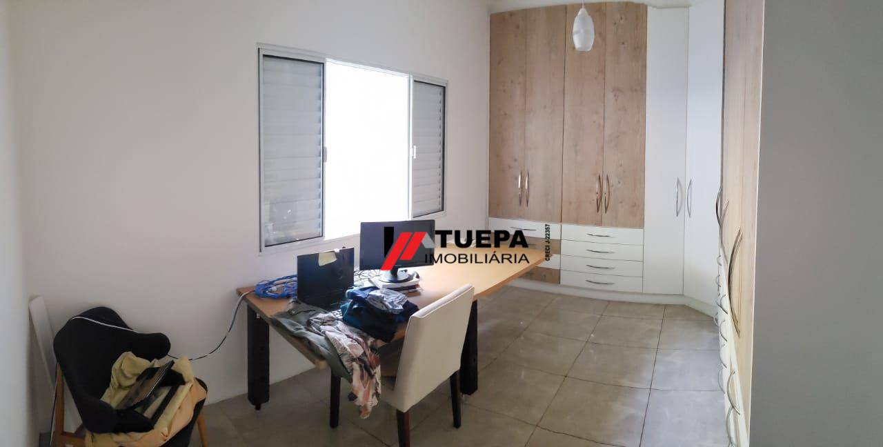 Casa à venda com 3 quartos, 231m² - Foto 35