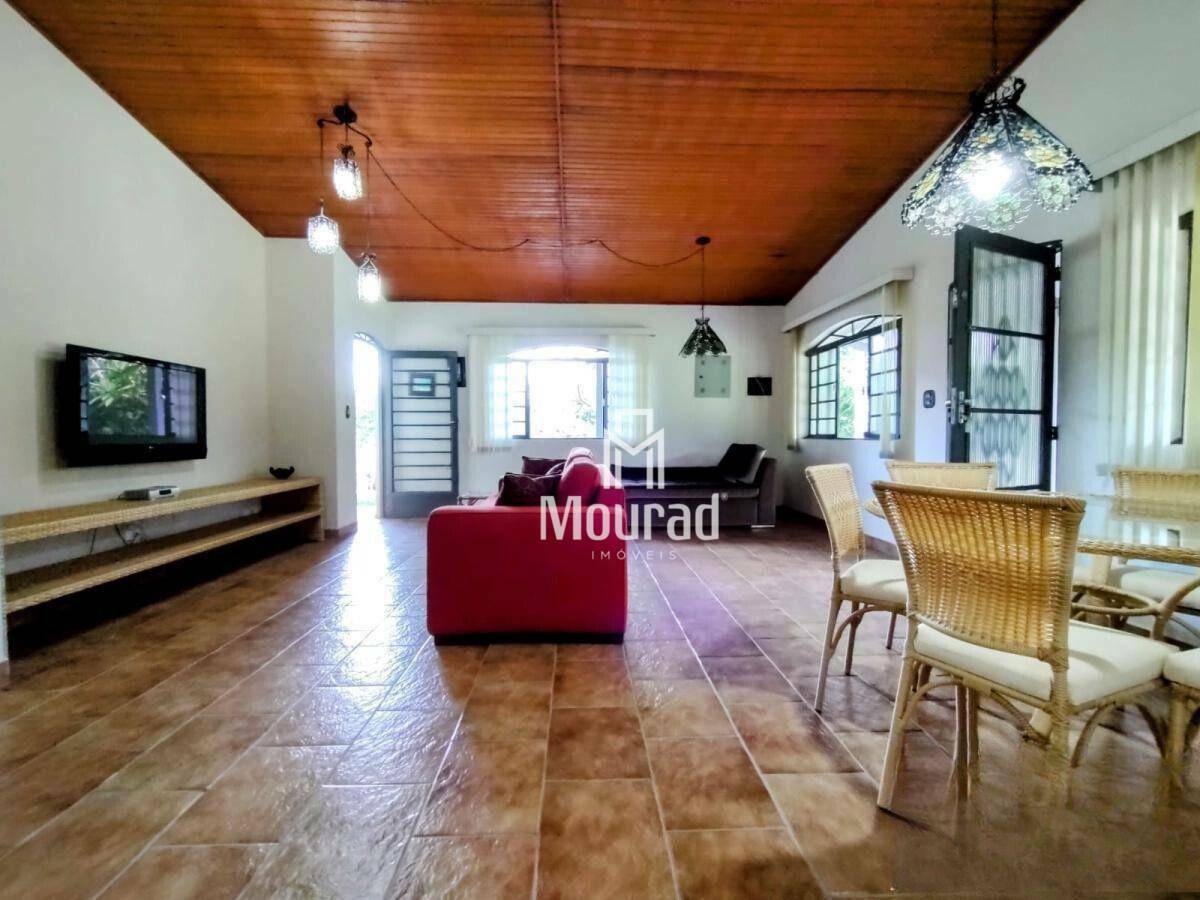 Chácara à venda com 6 quartos, 516m² - Foto 3