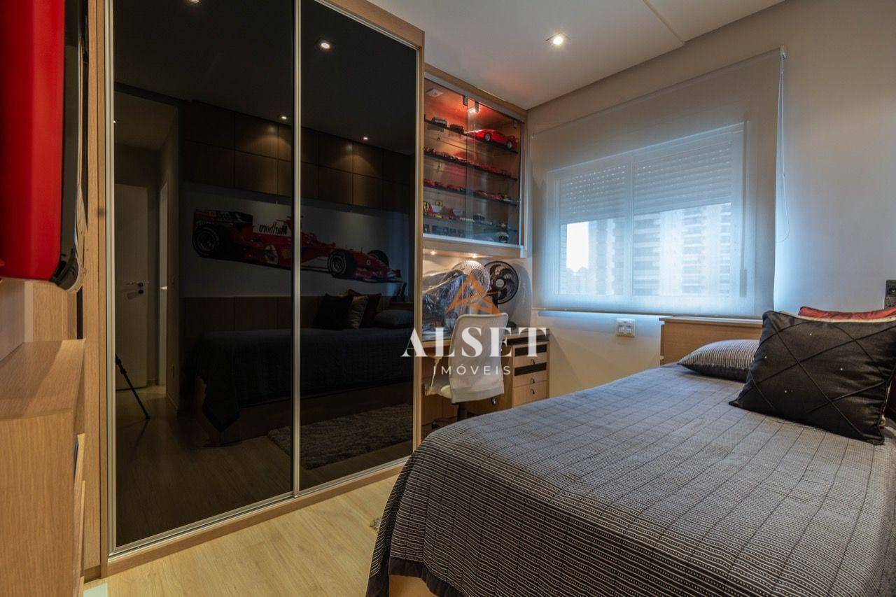 Apartamento à venda com 3 quartos, 131m² - Foto 29