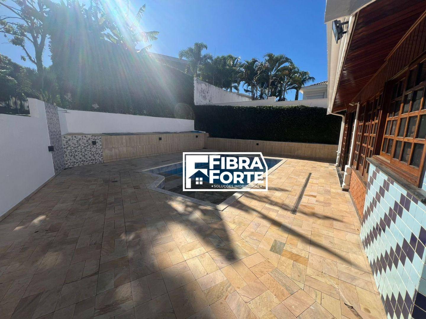 Casa de Condomínio para alugar com 5 quartos, 410m² - Foto 42