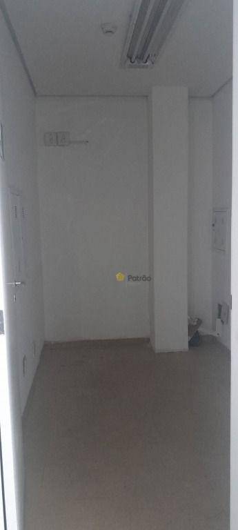 Prédio Inteiro para alugar, 1100m² - Foto 46