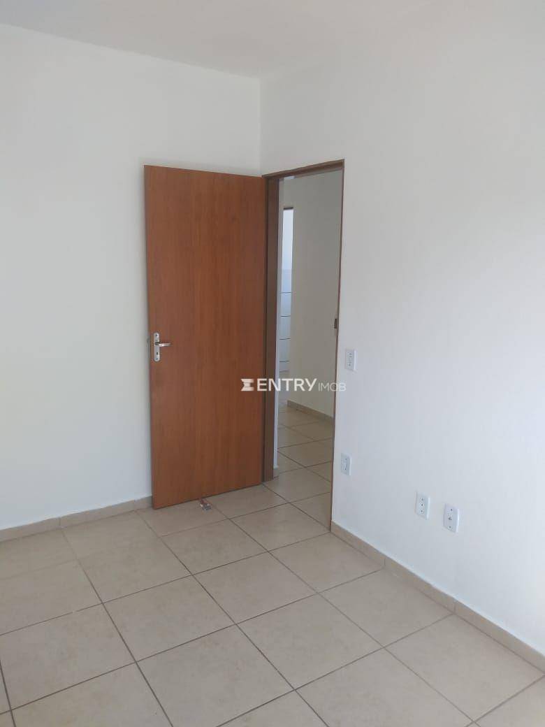 Apartamento à venda com 2 quartos, 45m² - Foto 12