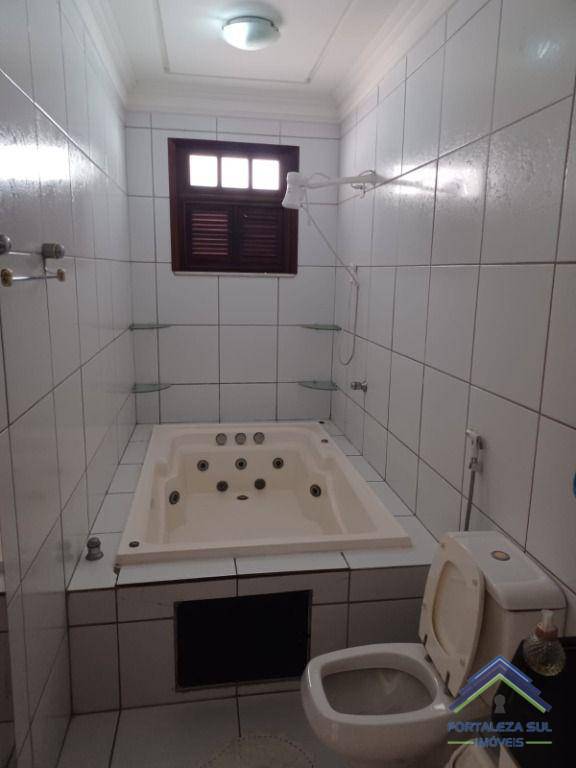 Casa à venda com 4 quartos, 302m² - Foto 28