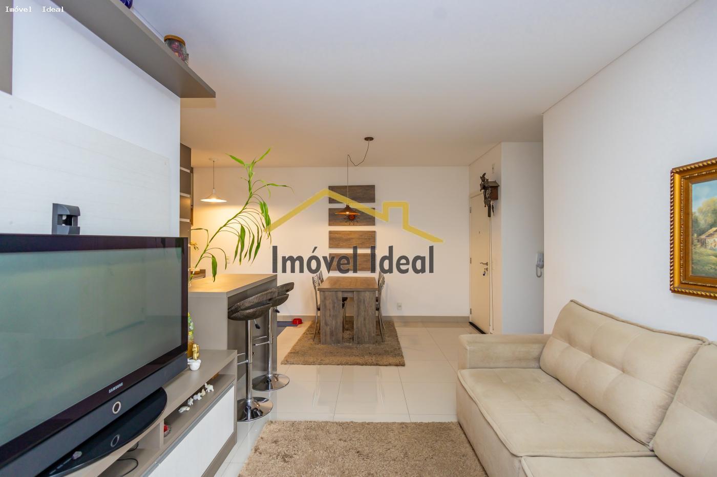 Apartamento à venda com 2 quartos, 155m² - Foto 1