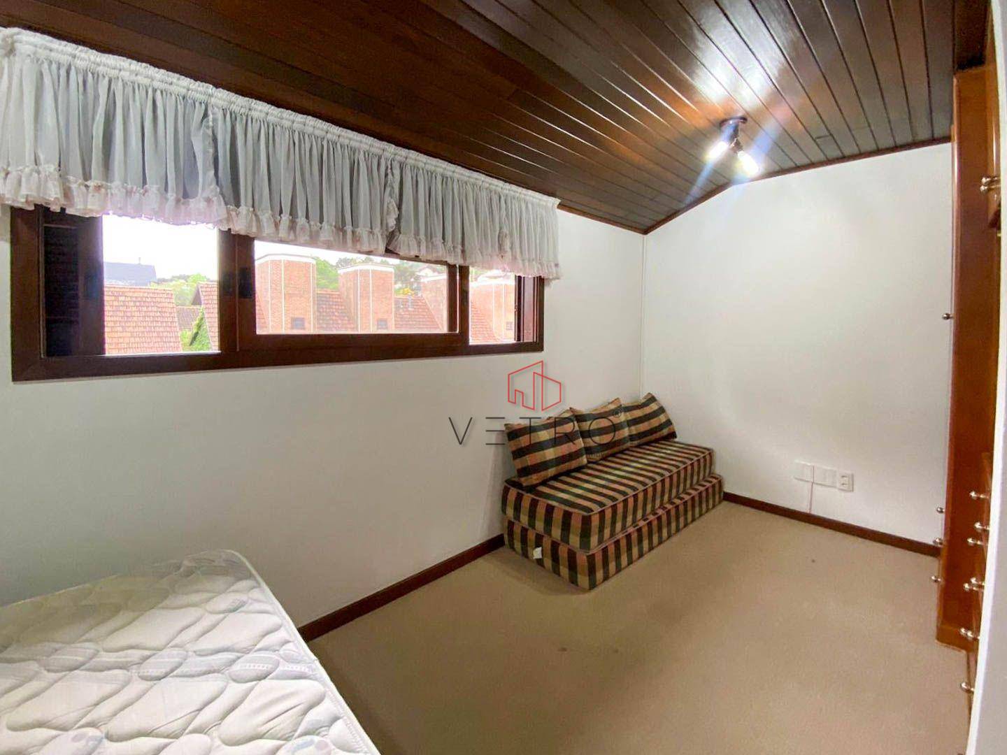 Casa de Condomínio à venda com 4 quartos, 235m² - Foto 19