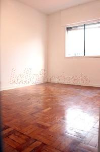 Apartamento para alugar com 3 quartos, 190m² - Foto 12