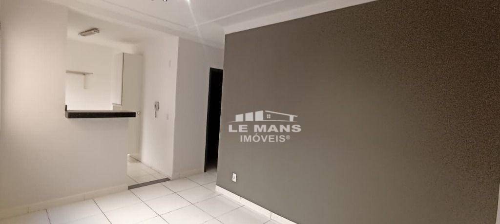 Apartamento, 2 quartos, 45 m² - Foto 2