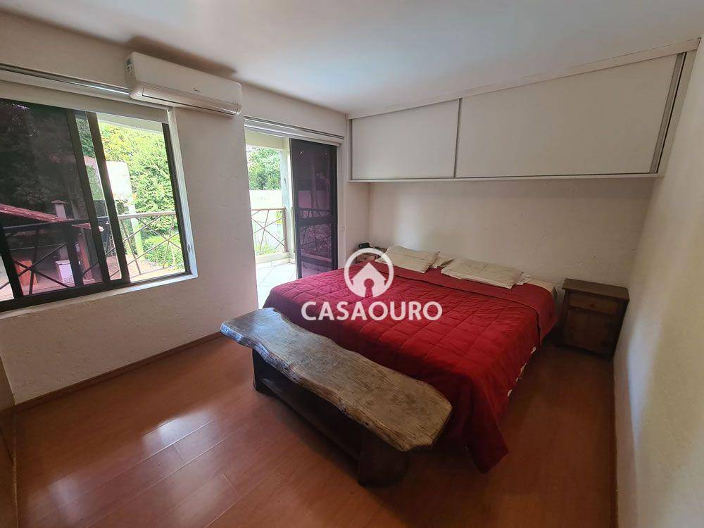 Casa de Condomínio à venda com 3 quartos, 350m² - Foto 25