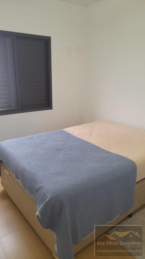 Apartamento à venda com 2 quartos, 72m² - Foto 20
