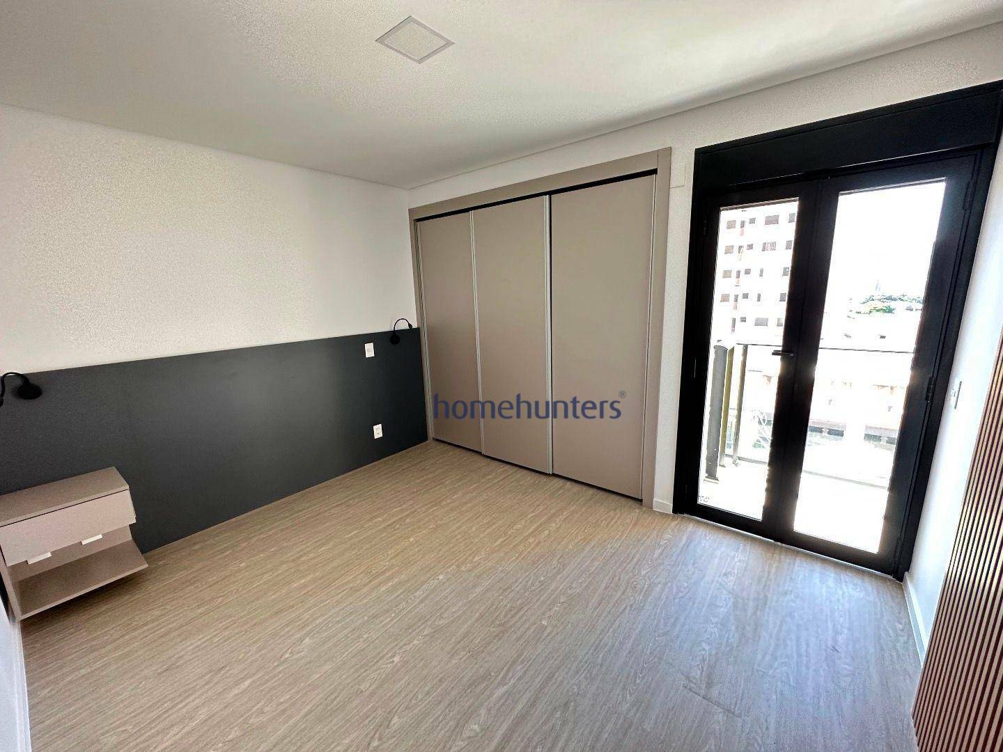 Apartamento para alugar com 1 quarto, 51m² - Foto 12