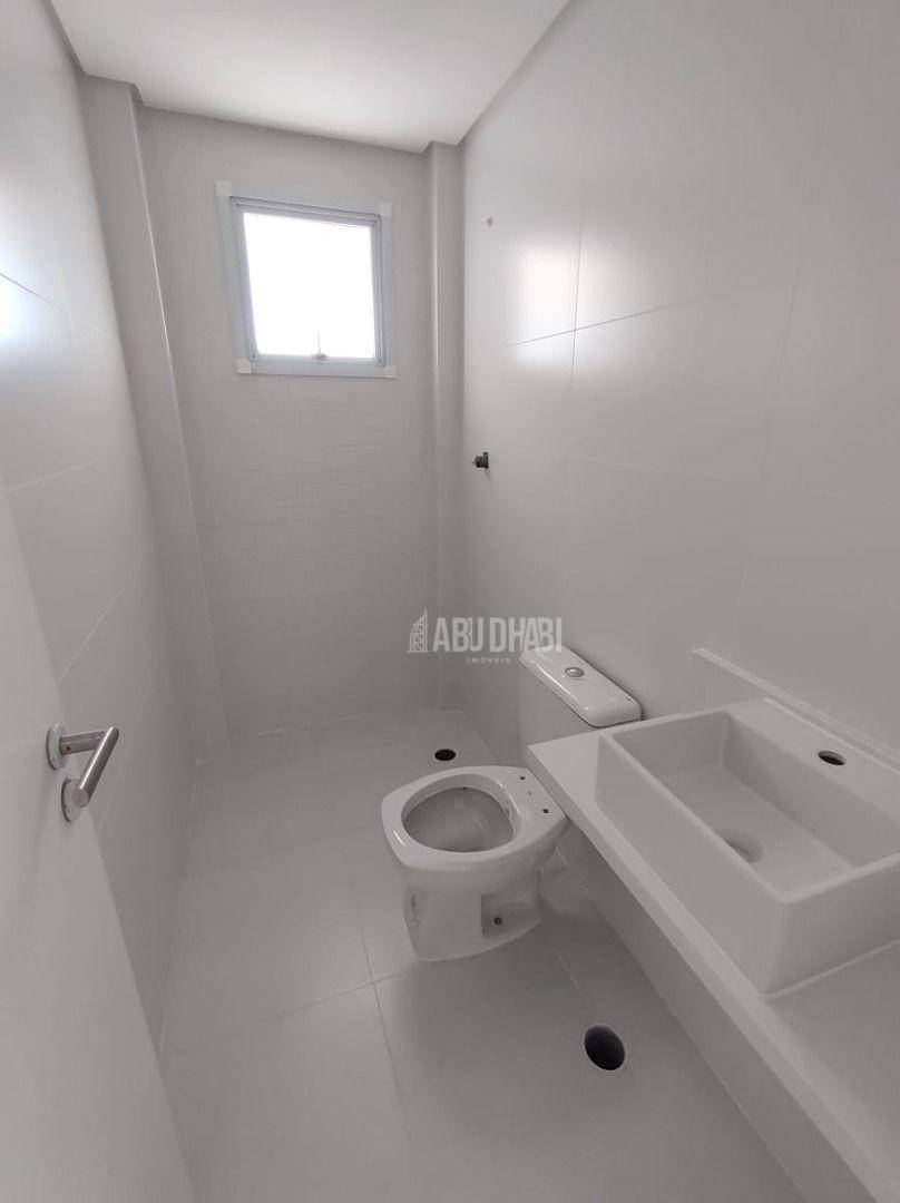 Apartamento à venda com 3 quartos, 125m² - Foto 8