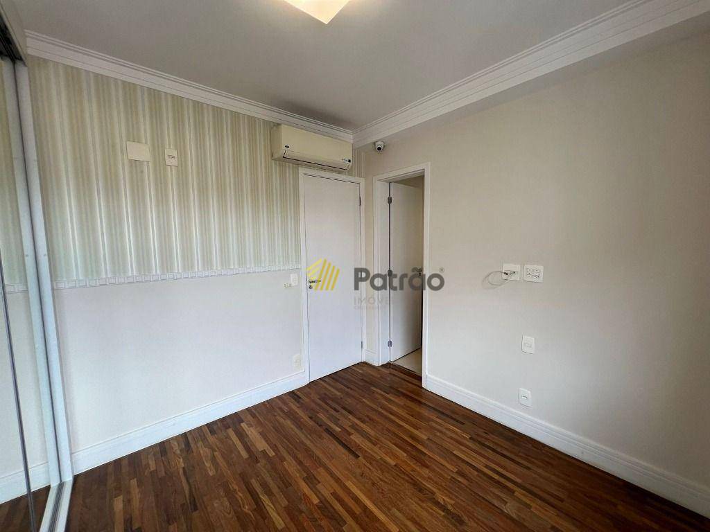 Apartamento à venda com 3 quartos, 156m² - Foto 22