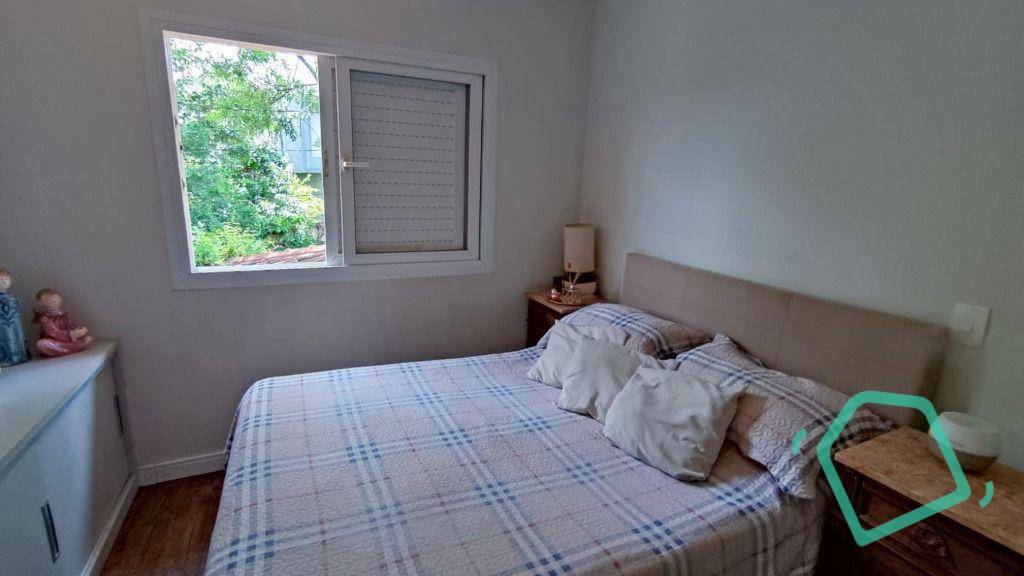 Casa de Condomínio à venda e aluguel com 4 quartos, 230m² - Foto 18