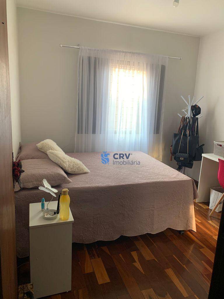 Casa à venda com 3 quartos, 250m² - Foto 13