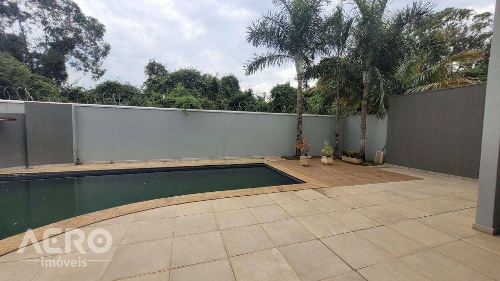 Casa de Condomínio à venda com 4 quartos, 400m² - Foto 48