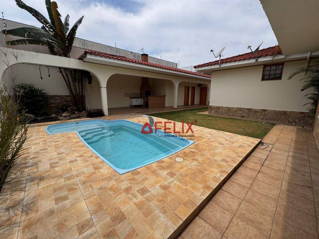 Casa de Condomínio, 4 quartos - Foto 1