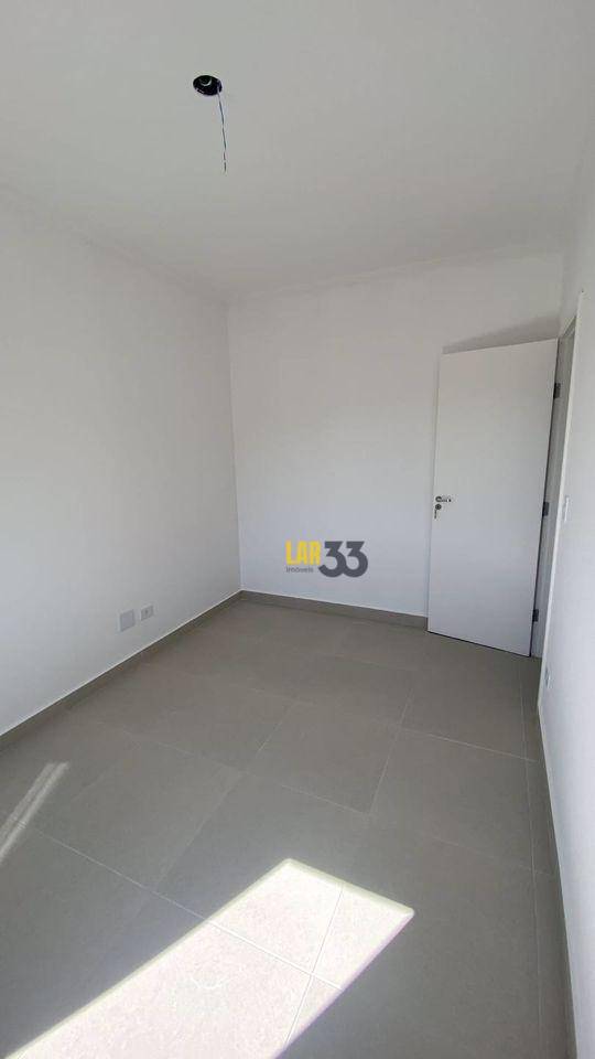 Apartamento à venda com 2 quartos, 67m² - Foto 4