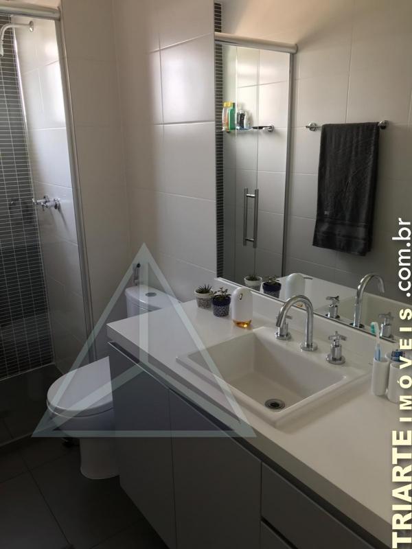 Apartamento à venda com 2 quartos, 82m² - Foto 12