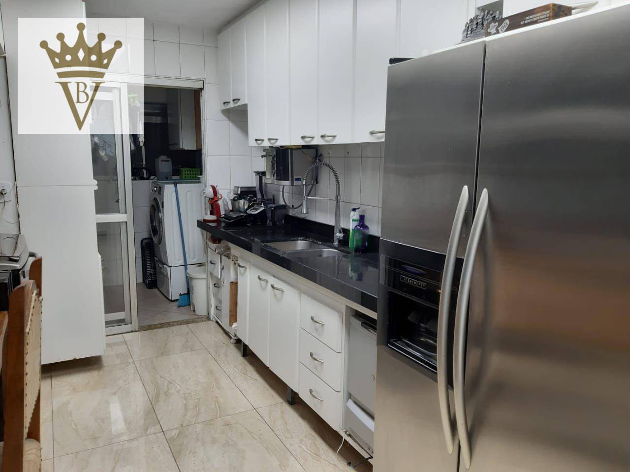 Apartamento à venda com 3 quartos, 186m² - Foto 12