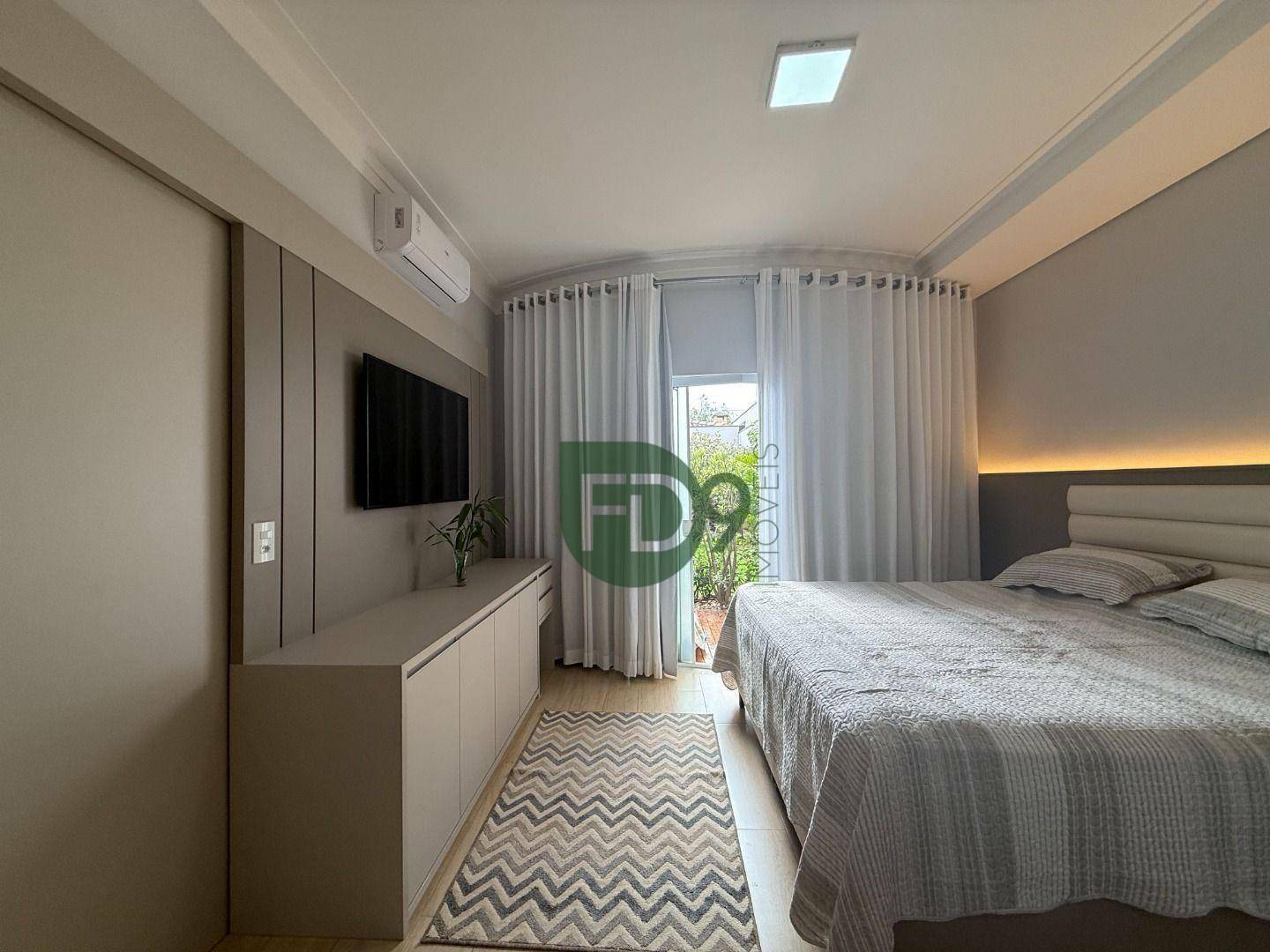 Casa à venda com 3 quartos, 225m² - Foto 34