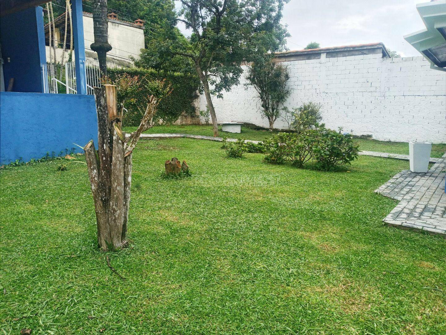Casa de Condomínio à venda e aluguel com 3 quartos, 200m² - Foto 31