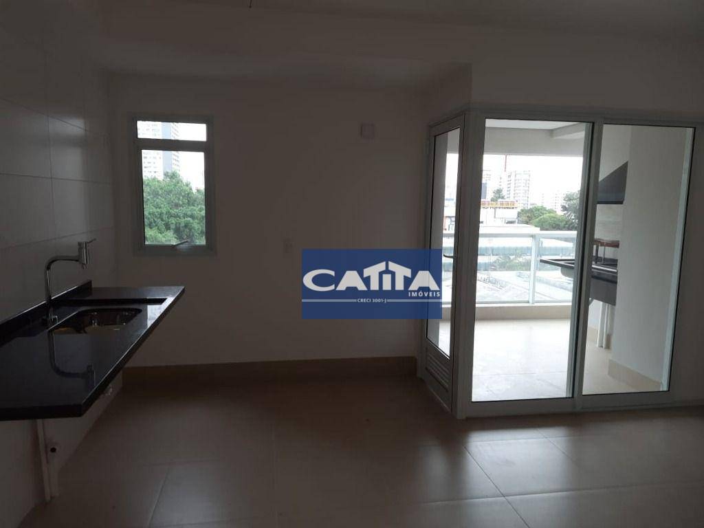 Apartamento à venda com 2 quartos, 67m² - Foto 3