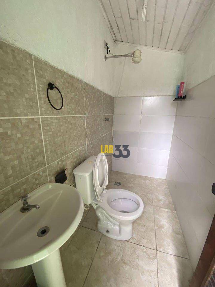 Casa à venda com 3 quartos, 334m² - Foto 16