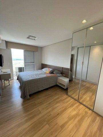 Apartamento à venda com 3 quartos, 156m² - Foto 9