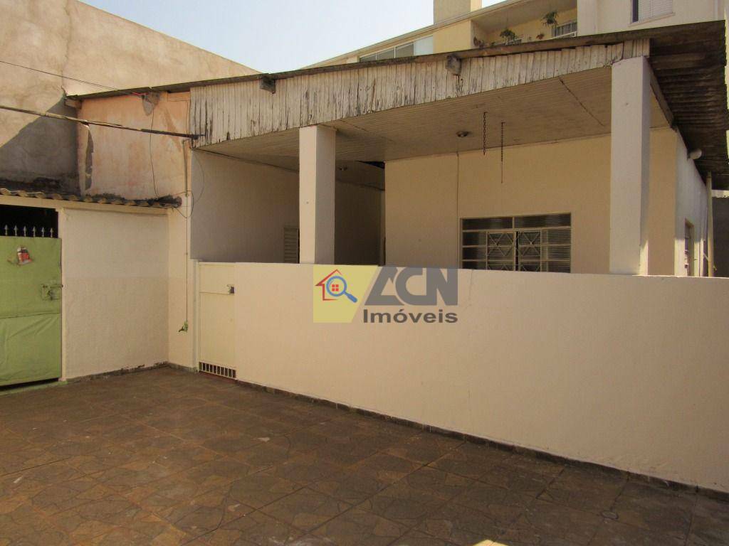 Casa para alugar com 4 quartos, 182m² - Foto 18