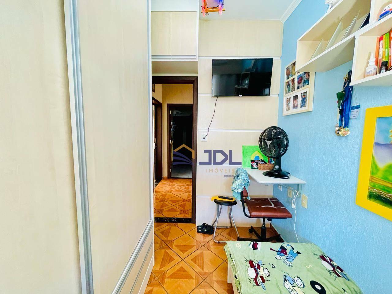 Casa à venda com 3 quartos, 200m² - Foto 23