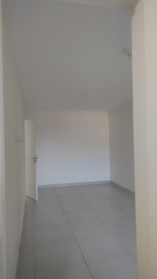 Casa para alugar com 3 quartos, 107m² - Foto 18