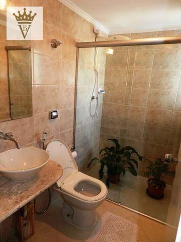 Apartamento à venda com 3 quartos, 115m² - Foto 9