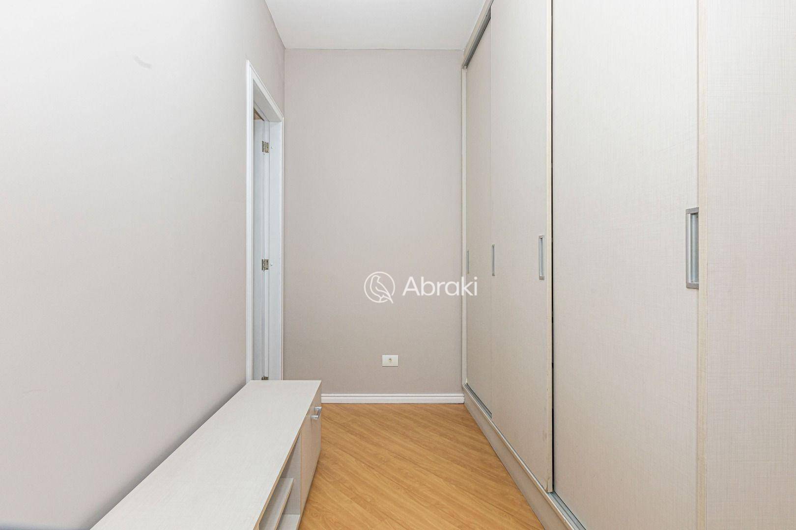 Apartamento para alugar com 3 quartos, 101m² - Foto 28