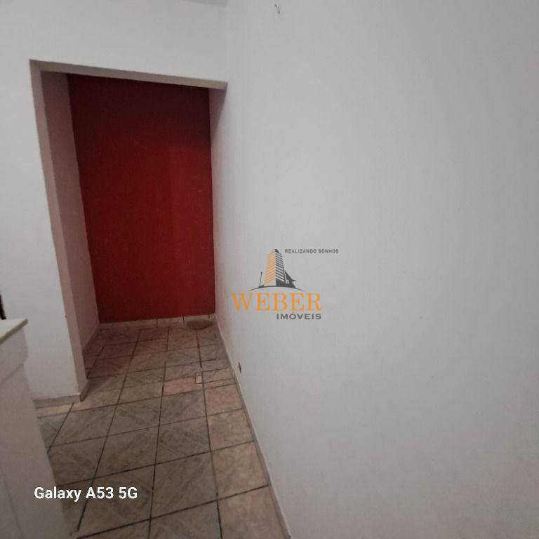 Sobrado à venda com 3 quartos, 240m² - Foto 26