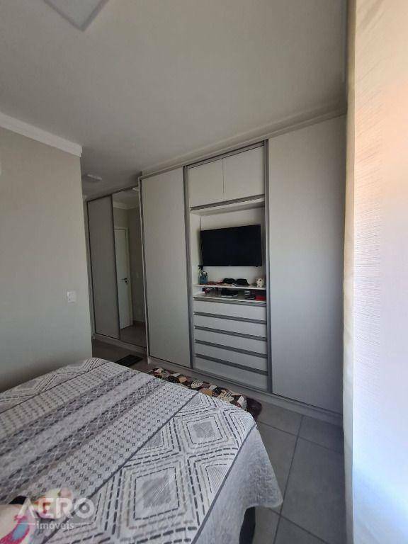 Apartamento à venda com 3 quartos, 78m² - Foto 14