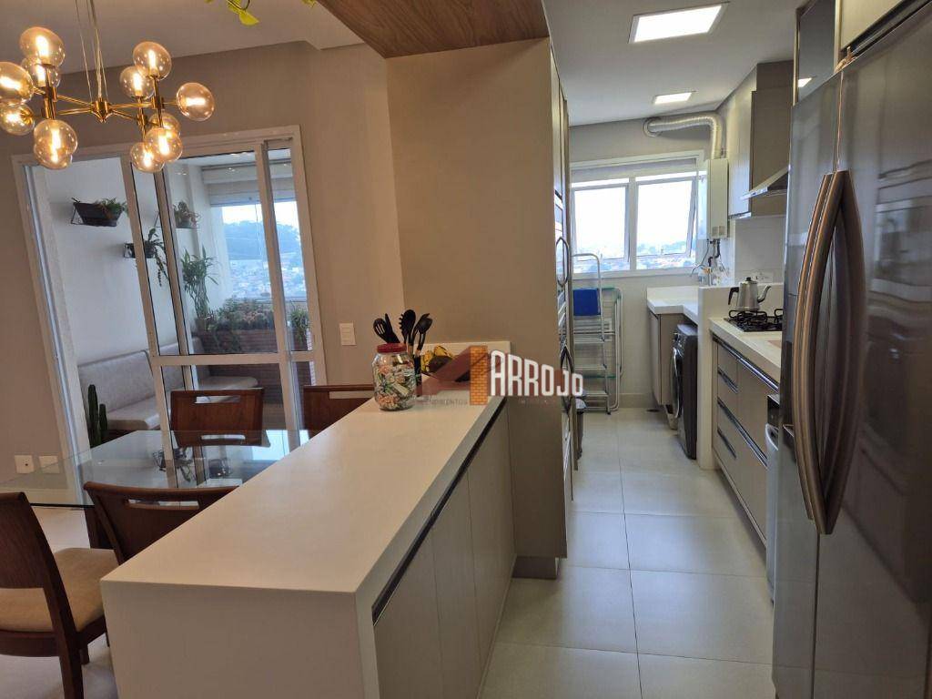 Apartamento à venda com 2 quartos, 72m² - Foto 21