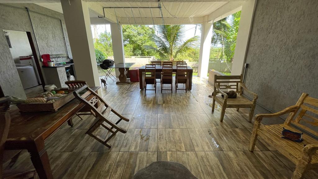 Casa de Condomínio à venda com 4 quartos, 360m² - Foto 15