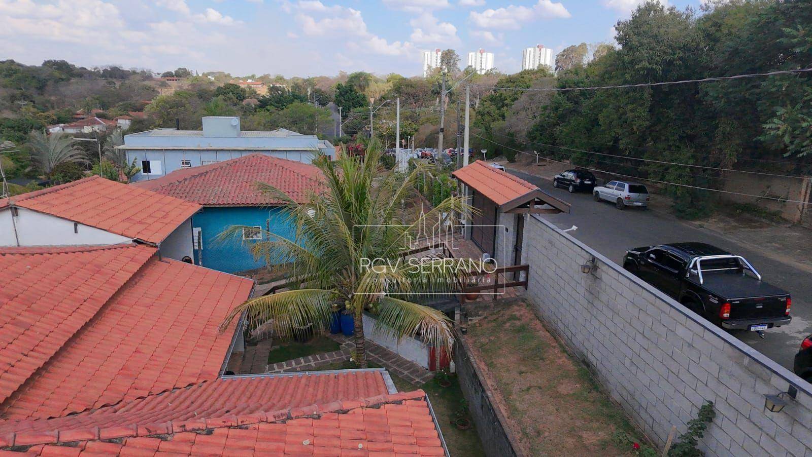 Chácara, 2 quartos, 1049 m² - Foto 2