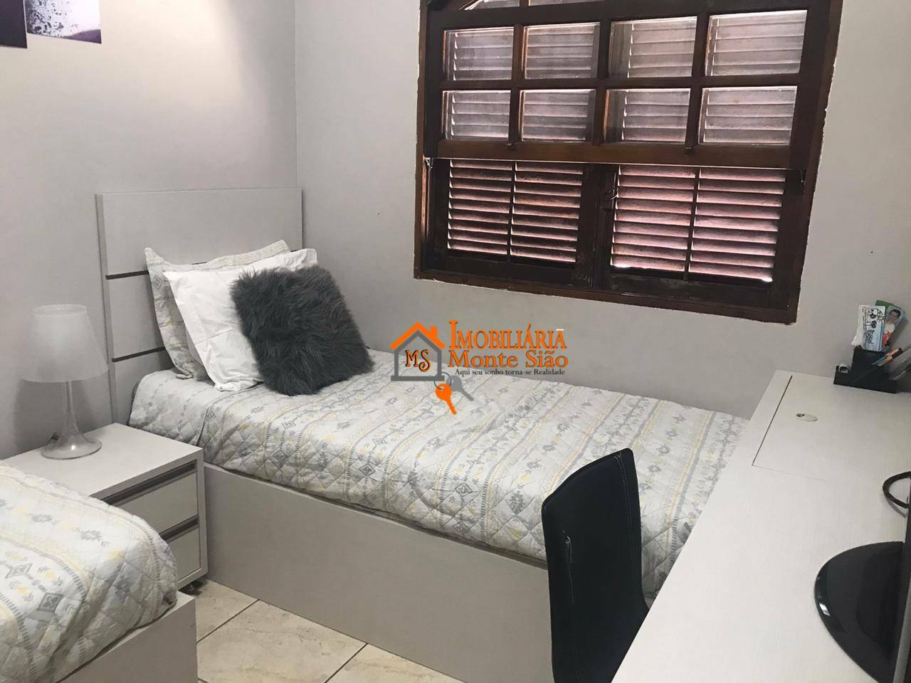 Sobrado à venda com 2 quartos, 188m² - Foto 8