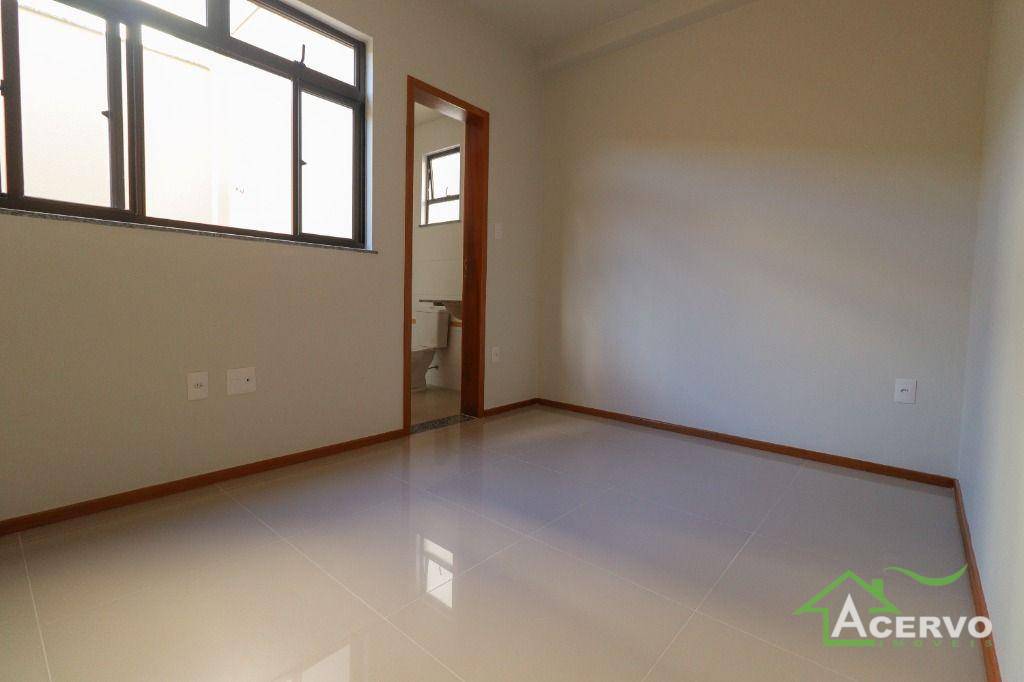 Apartamento à venda com 2 quartos, 79m² - Foto 6