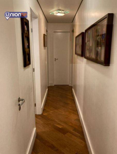 Apartamento à venda com 3 quartos, 118m² - Foto 4